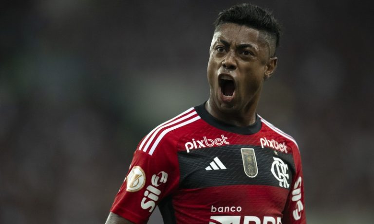 Fla engaveta contrato de Bruno Henrique