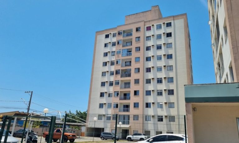Granada explode na mão de policial dentro de apartamento em Guarapari