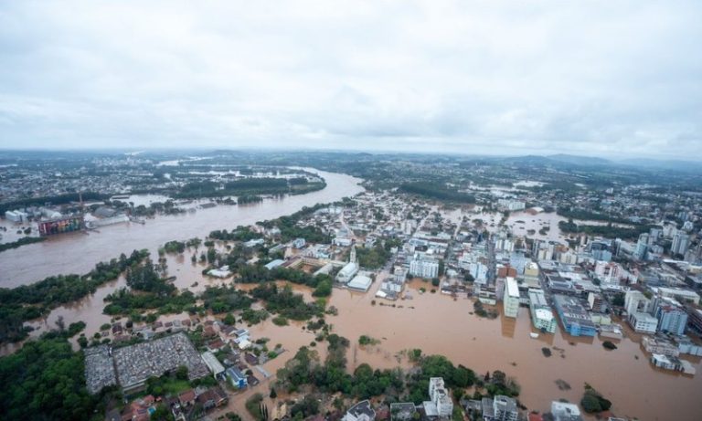 Inmet alerta para novo ciclone no Sul, com chuva e vento fortes no Natal