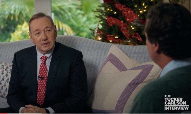 Kevin Spacey diz que Netflix existe por sua causa