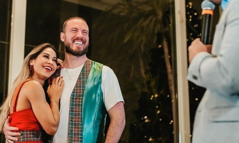 Maíra Cardi e Nigro celebram casamento civil em comunhão total de bens