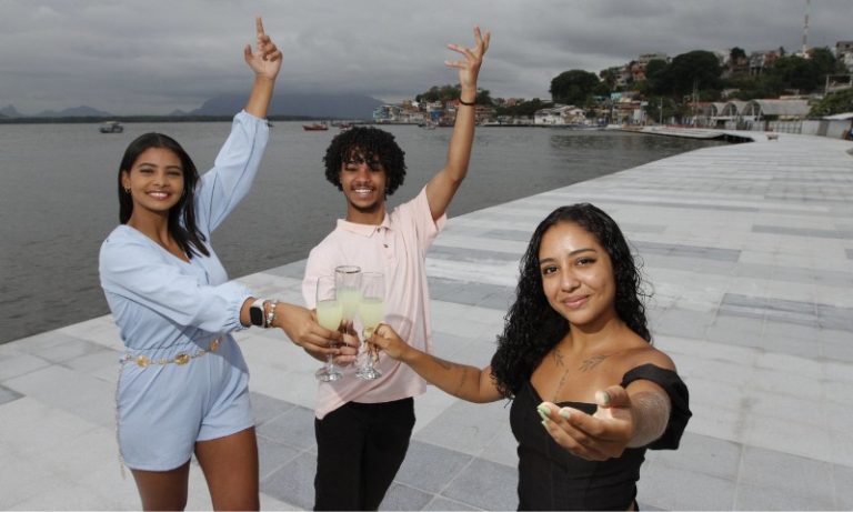 Mais de 100 shows nacionais nas praias durante o verão