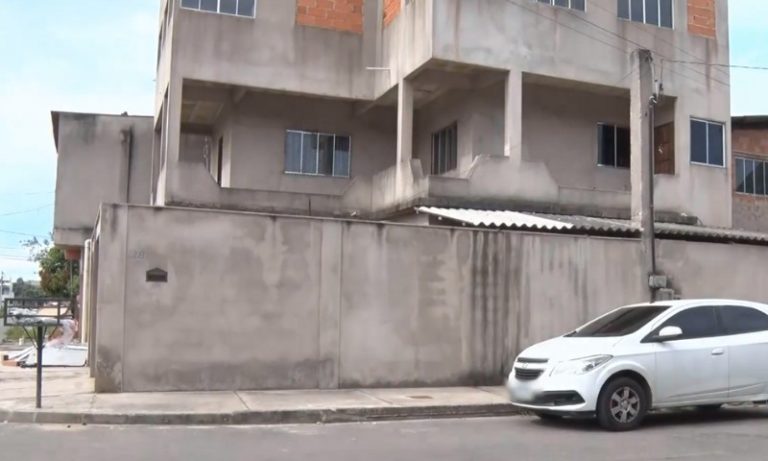 Motorista de aplicativo é assassinado dentro da casa de namorada