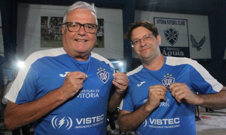 Novo presidente do Vitória toma posse e clube inaugura loja oficial