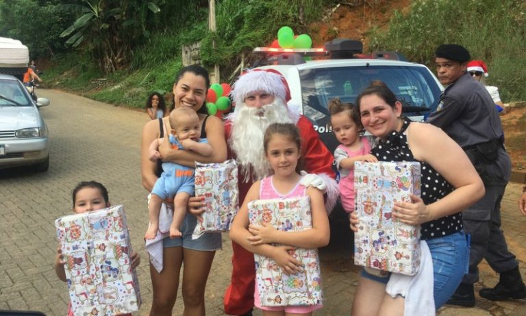 Polícia vai distribuir presentes de Natal para mais de 1.000 crianças nas montanhas