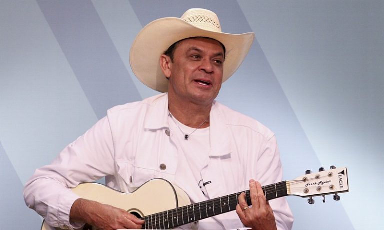 Réveillon em São Pedro vai ter rei do forró