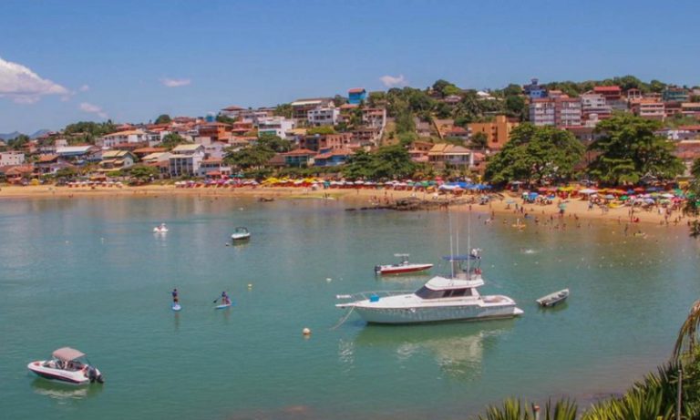 Réveillon nas praias de Anchieta