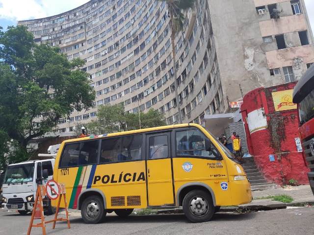 Secretário de Habitação do Recife quer antigos moradores ocupando novo Holiday