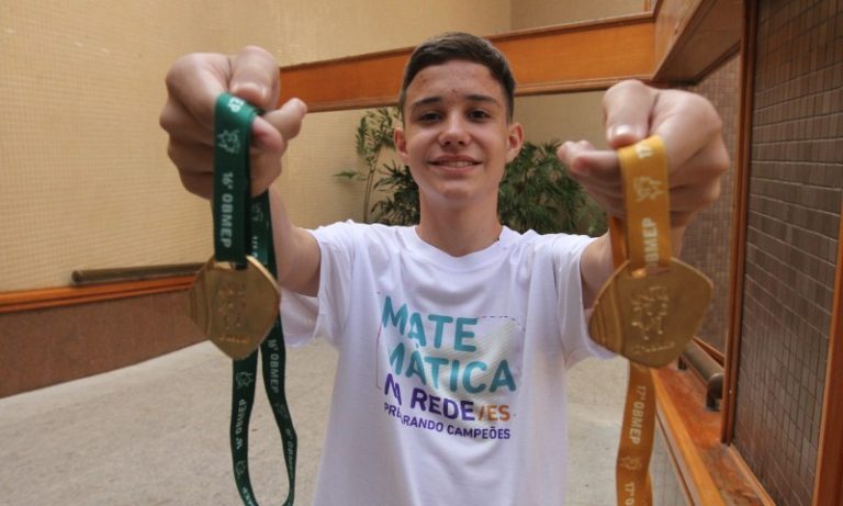 Talentos capixabas da Matemática na rede pública ganham medalha