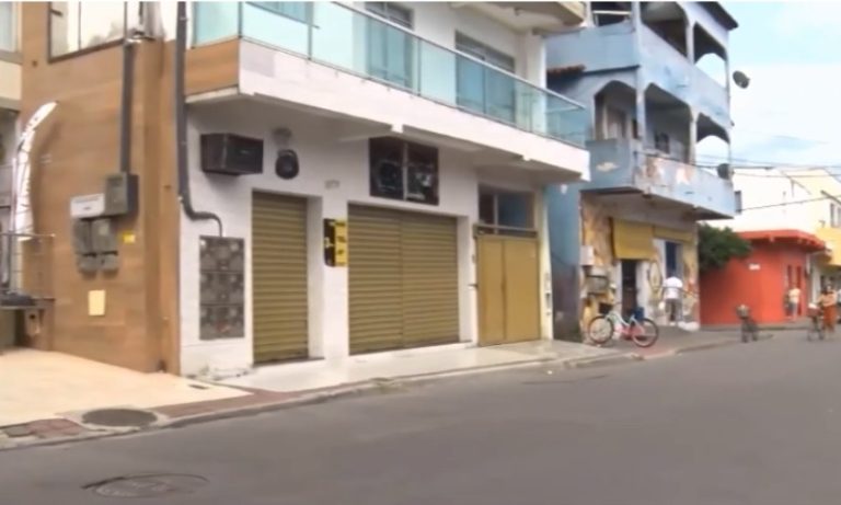 Vendedor é morto a tiros ao tentar separar briga entre mulheres na Serra