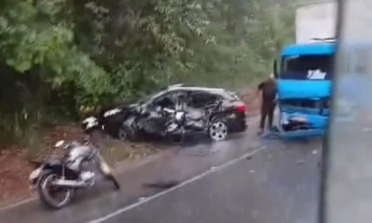 Acidente é registrado em meio à chuva na BR 262 na região Serrana