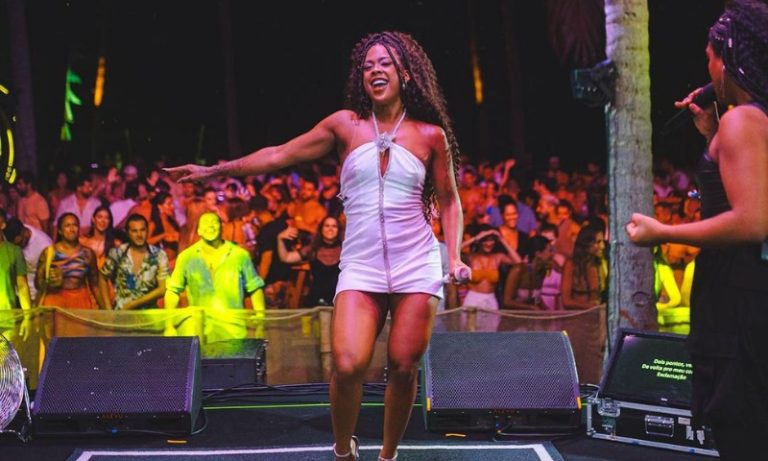 Axé, pagode e funk de Marvvila