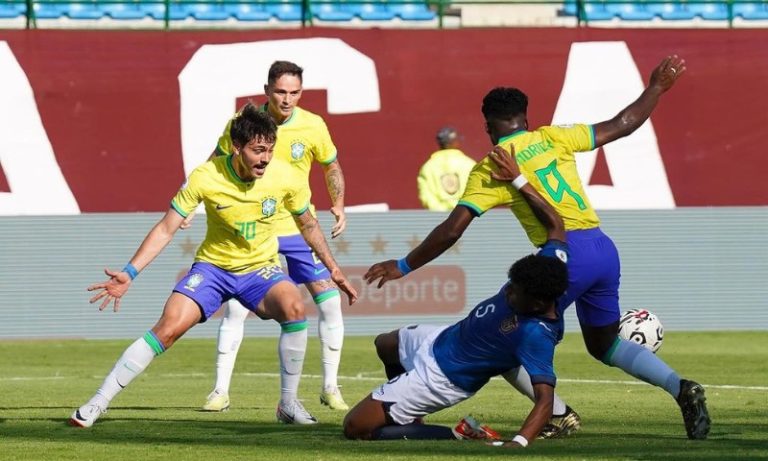 Brasil vira sobre Equador e assegura vaga na fase final do pré-olímpico