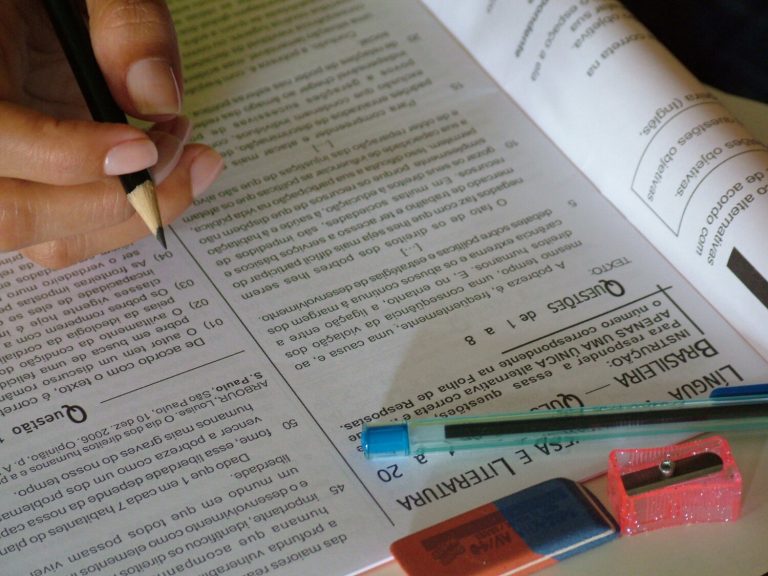 Concursos públicos oferecem mais de 16 mil vagas em janeiro