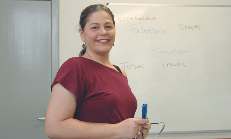 Disciplina de “Felicidade” criada na Ufes vira modelo no País