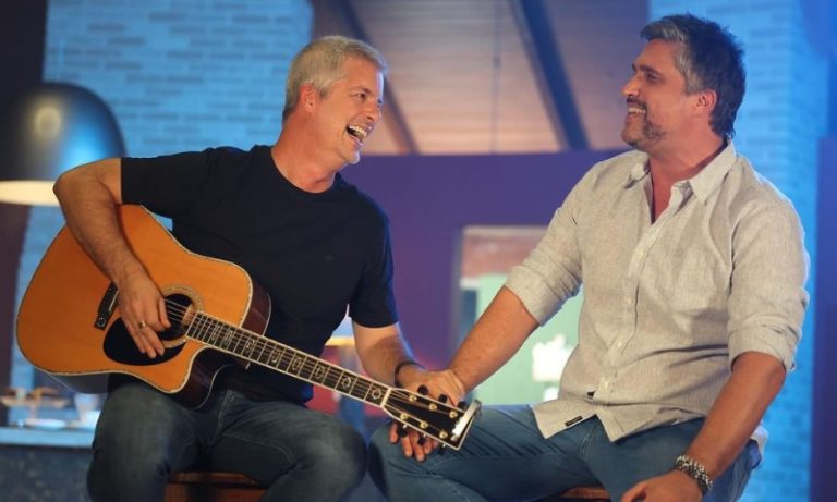 É verão! Confira a agenda cultural completa deste sábado no ES