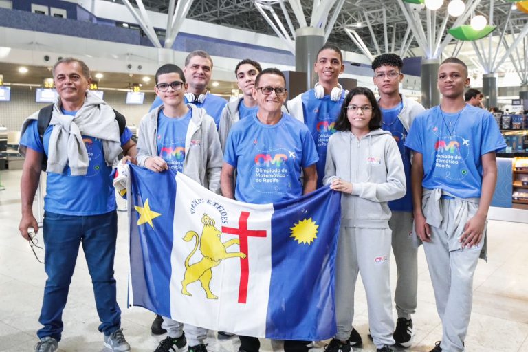 Estudantes premiados na Olimpíada de Matemática do Recife vão para os EUA