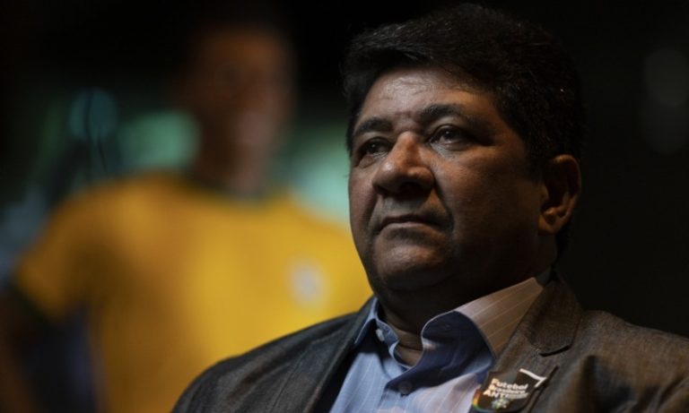 Fifa elogia recondução de presidente da CBF e afasta risco de punições