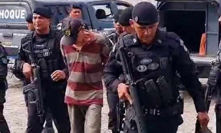 Homem mata gerente de restaurante a tiros e faz reféns em shopping