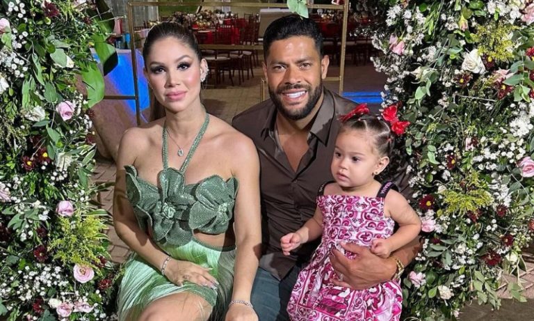 Hulk descobre na virada de ano que será pai de menina; assista