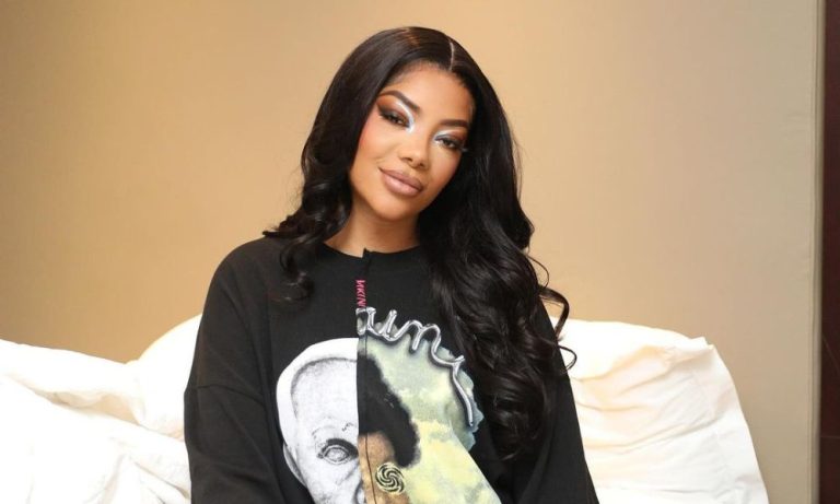 Ludmilla escapa de invasor de palco em show no réveillon de Copacabana