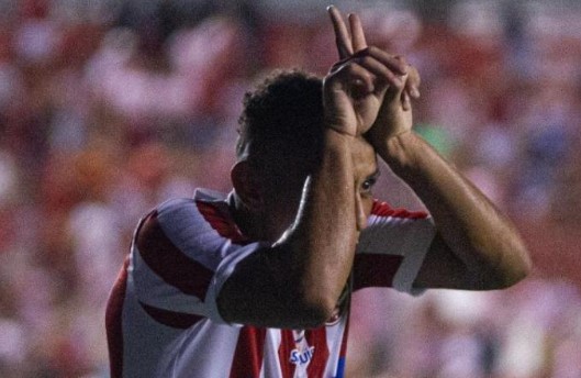 Náutico vence Petrolina por 1×0, nos Aflitos, e assume liderança do Estadual