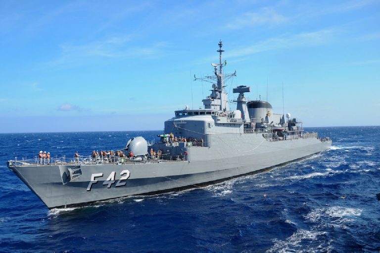 Navio da Marinha aberto à visitação neste domingo no Recife