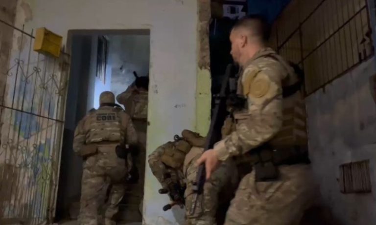 Operação da Polícia Civil mira traficantes de quatro bairros de Cariacica