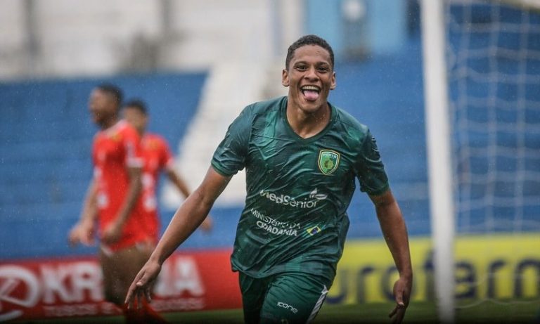 Porto Vitória estreia na noite desta quarta-feira na Copinha. Saiba onde assistir