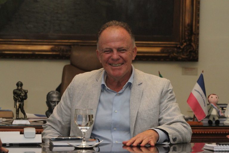 Positivo para eleição