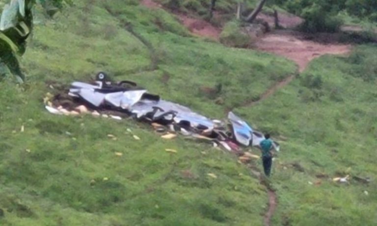 Queda de aeronave deixa ao menos 3 mortos em MG
