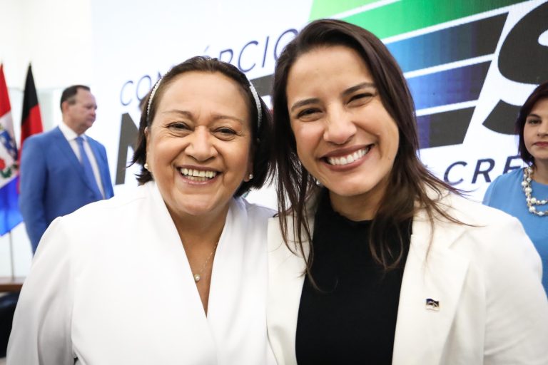 Raquel Lyra elogia escolha de uma mulher para presidir Consórcio Nordeste