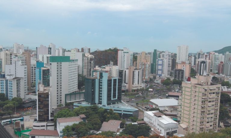Recadastramento de imóveis pode aumentar o IPTU em Vitória? Prefeitura esclarece