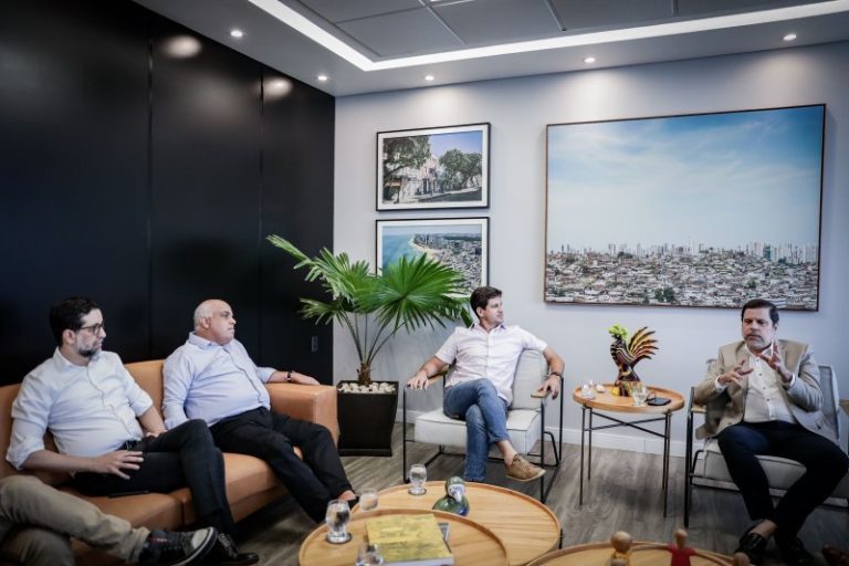 Sport, Náutico e Santa Cruz receberão, cada, R$ 1 milhão da Prefeitura do Recife