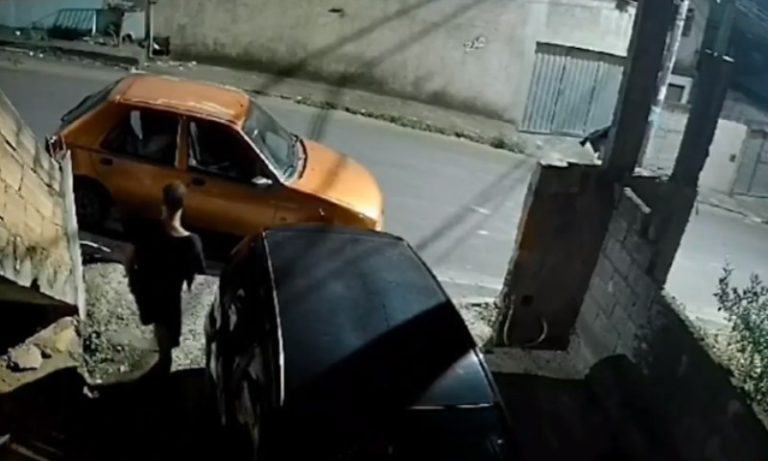 Suspeito invade terreno, rouba bicicleta e pega roupa do varal em Cariacica