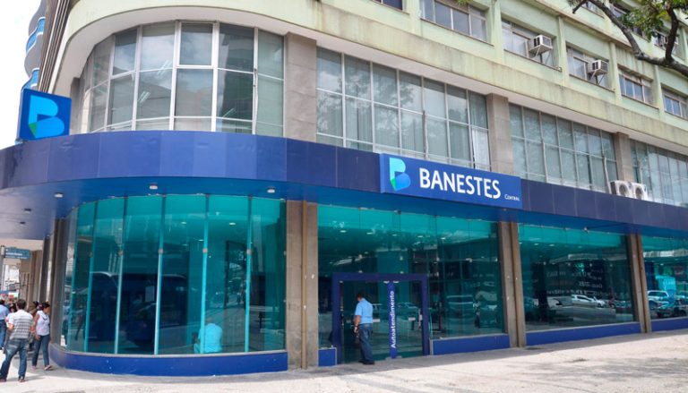 Banestes anuncia concurso com salário de até R$ 5.363