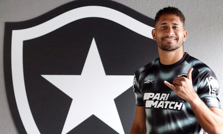 Botafogo confirma zagueiro Pablo por empréstimo junto ao Flamengo até o fim do ano