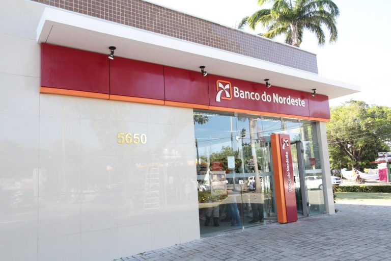 Começam nesta sexta-feira (2) inscrições para o concurso do BNB. Veja detalhes.