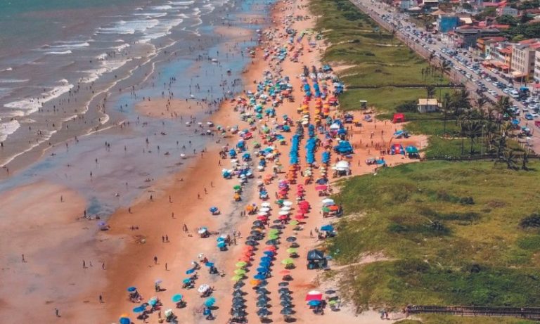 Da tranquilidade à badalação das praias de São Mateus