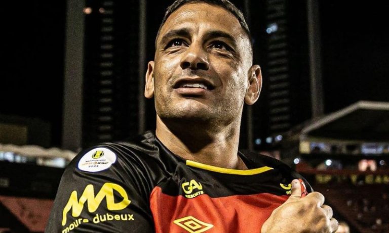 Diego Souza anuncia aposentadoria aos 38 anos e revela time do coração