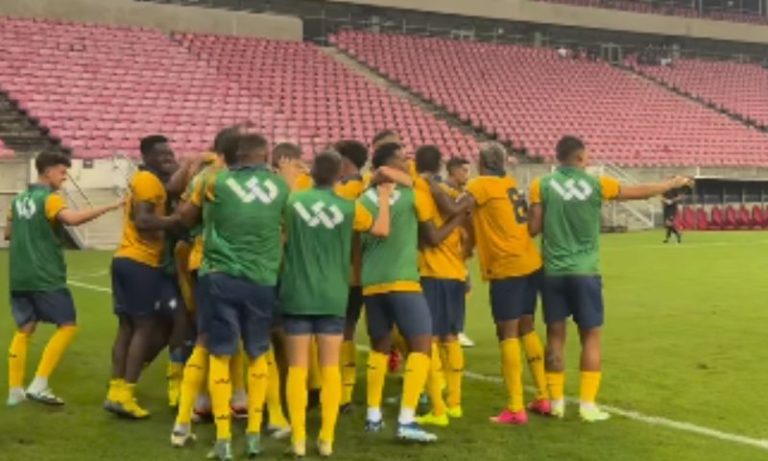 Fim da invencibilidade! Retrô bate Náutico e assume vice-liderança do Pernambucano