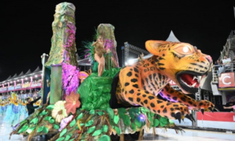 Imperatriz do Forte é campeã do Grupo de Acesso A do Carnaval Capixaba