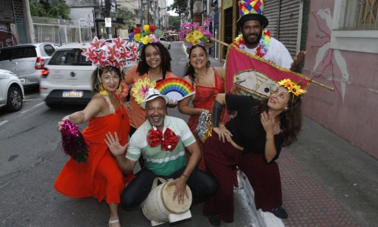 Já tem bloco na rua nesta quarta!