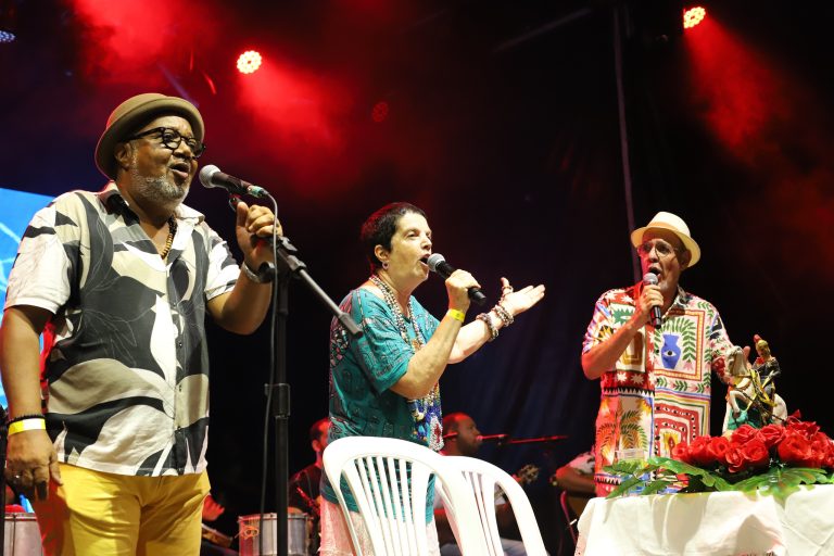 Polo da Rua da Moeda exaltou o samba