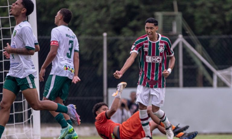 Porto Vitória sofre goleada e é eliminado de torneio sub-17