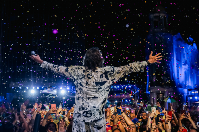 Recife se consolida como melhor Carnaval do Brasil e maior em linha reta