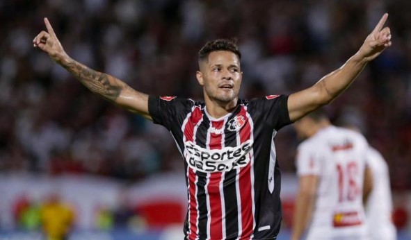 Santa Cruz goleia Afogados por 5×1 e segue firme na luta por uma vaga na semifinal