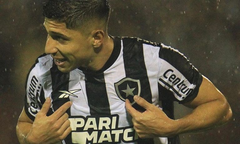 Savarino brilha, Botafogo derrota Volta Redonda e dorme no G-4 do Carioca
