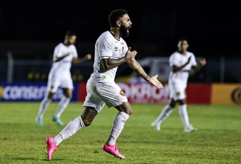 Sem querer saber de zebra, Leão atropela Trem-AP por 4×0 e segue na Copa do Brasil