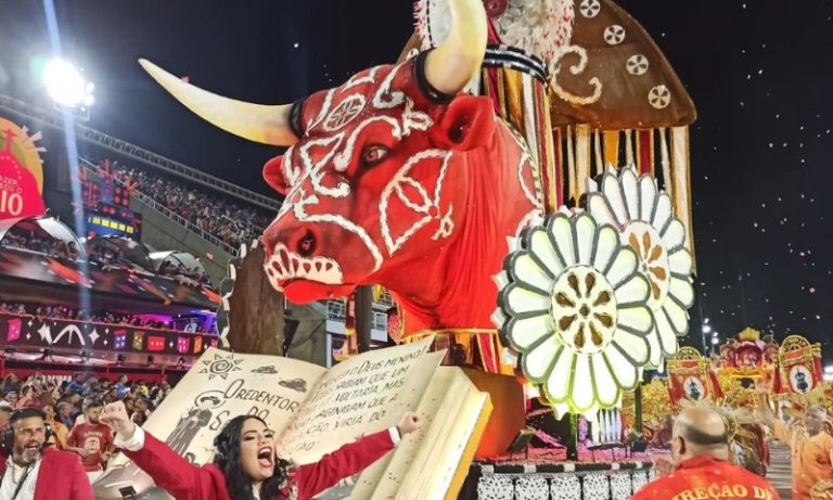 Unidos de Padre Miguel vence a Série Ouro do carnaval carioca